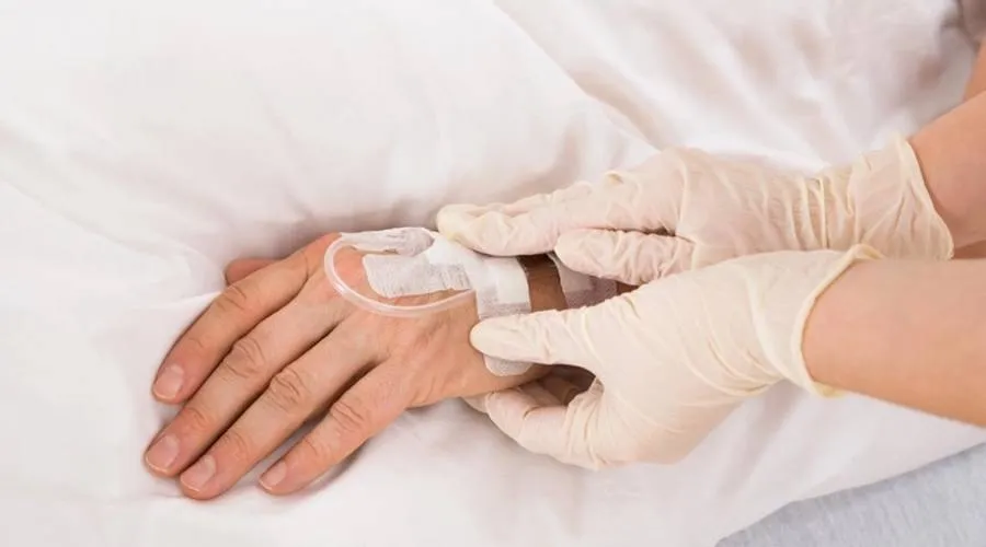 سرم تراپی در منزل