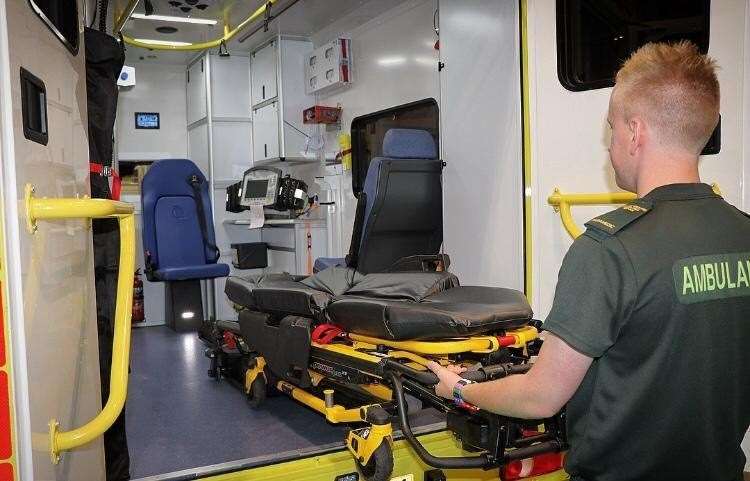 اعزام آمبولانس خصوصی