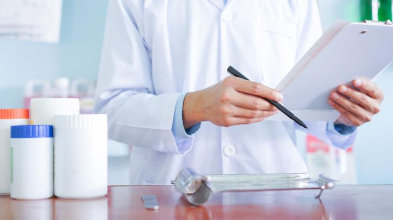 تلفیق دارویی هنگام بستری