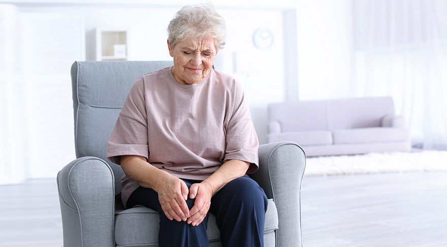 علل زانو درد در سالمندان